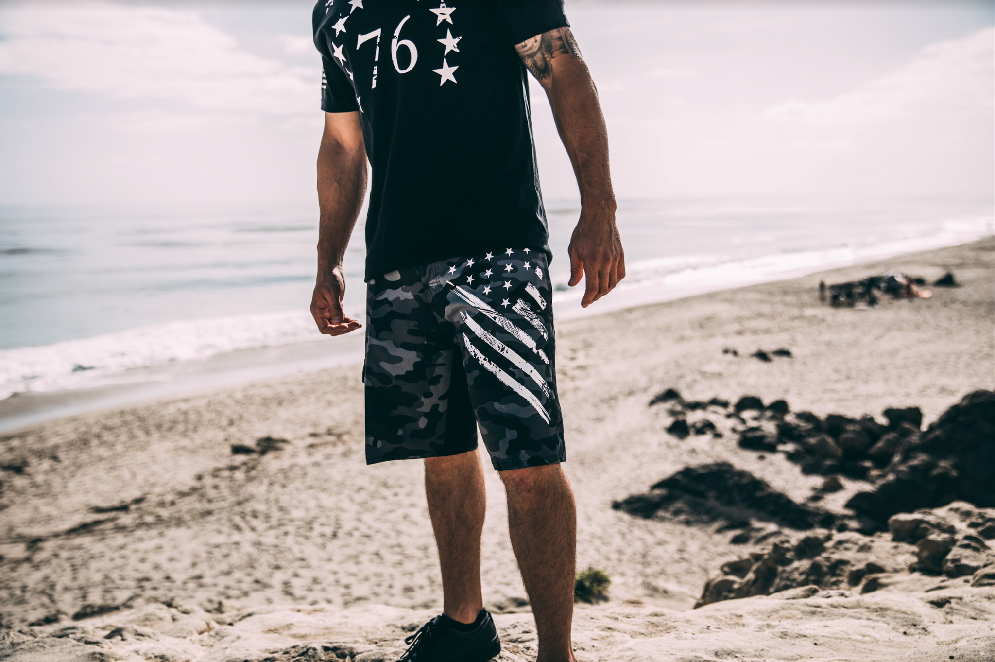 Black Camo White Crest